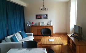 Un Joli Pied a Terre